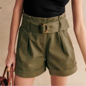 Sezane Rome Shorts - Khaki Green (US 4/FR 36)